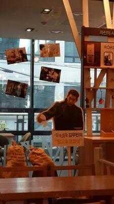 망고 식스 압구정점