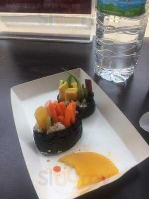 리김밥 압구정본점