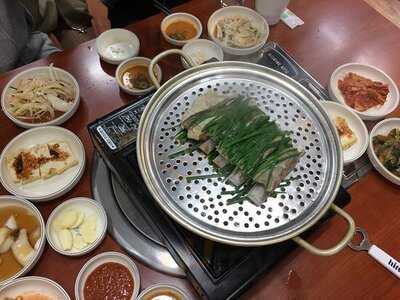 운봉산장양고기전문점