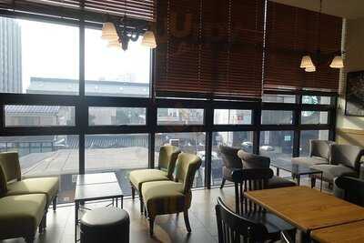 스타벅스 북촌로점