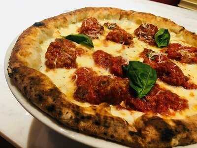 피자 살바토레 쿠오모 - 명동점