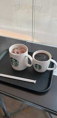 스타벅스 이태원 100점