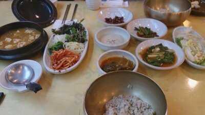 청국장과보리밥 청담점