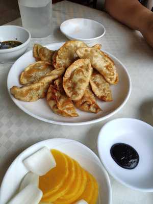 홀리차우 여의도점