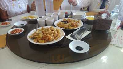 홀리차우 여의도점