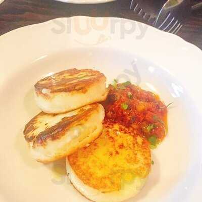 트라토리아 몰토