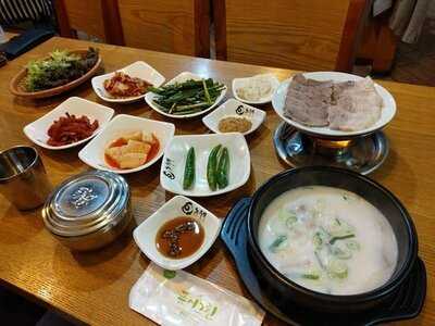 돈수백 - 강남역직영점