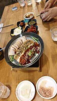 미스터보쌈 이대점