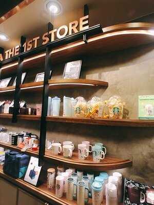 스타벅스 이대ecc점