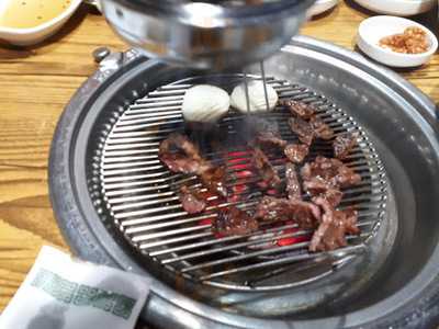 옥우촌숯불가든