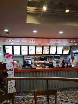 파파이스 충무로점