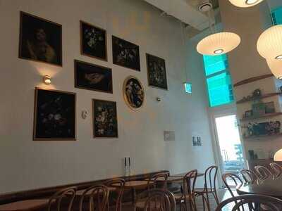 딜리셔스 아트 명동