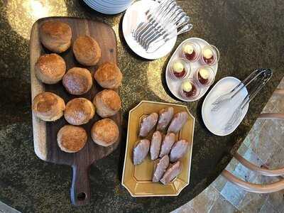 딜리셔스 아트 명동