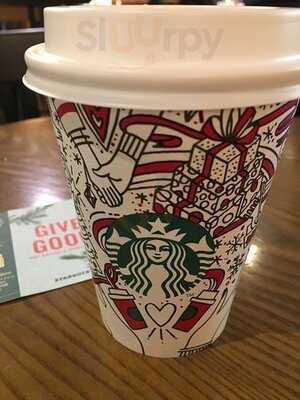 스타벅스 압구정역점