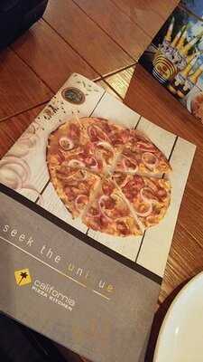 캘리포니아피자키친 명동점