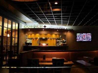 캘리포니아피자키친 명동점