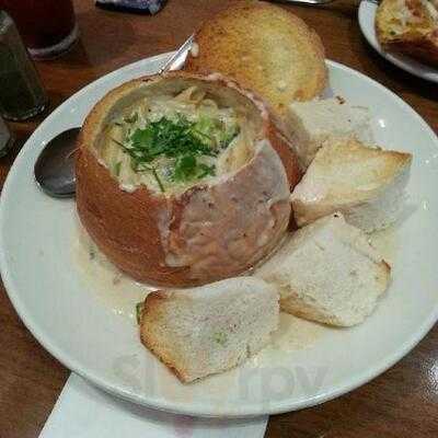 캘리포니아피자키친 명동점