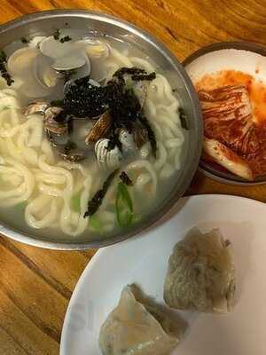 임병주 산동손칼국수