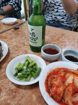 명륜손칼국수