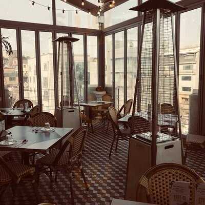 더 고져스 키친 & 펍