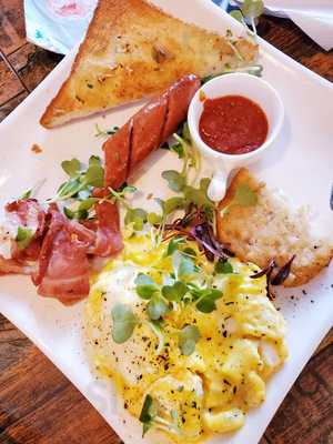 더 원더러스트 코너