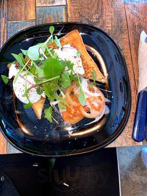 더 원더러스트 코너