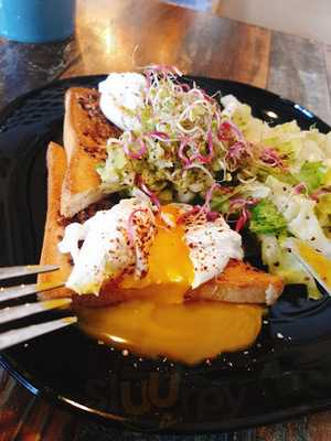 더 원더러스트 코너