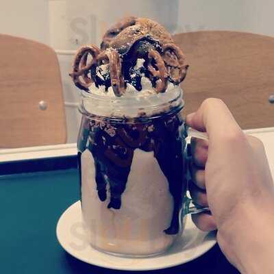 오쉐이크 명동점