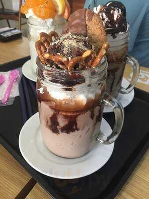 오쉐이크 명동점