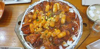 훌랄라참숯바베큐치킨