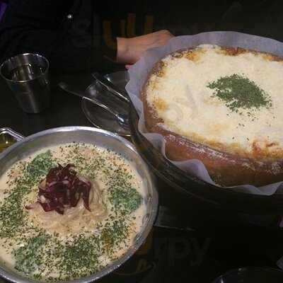 제임스 시카고 피자 명동점