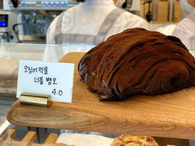 어글리베이커리