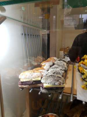 어글리베이커리