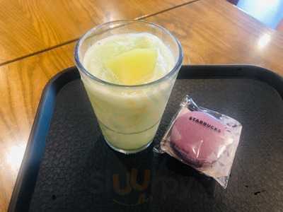 스타벅스 논현역점