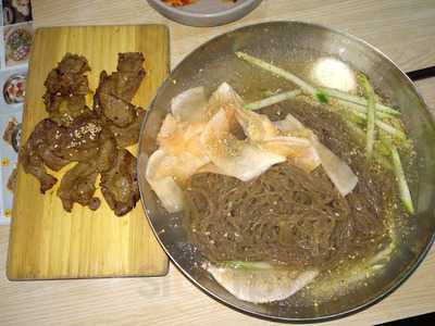 더 진국 동대문역점