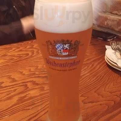 코요테살룬피자앤바