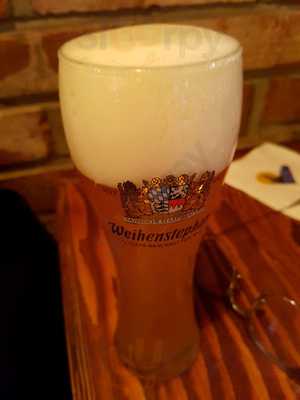 코요테살룬피자앤바