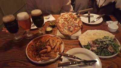 코요테살룬피자앤바