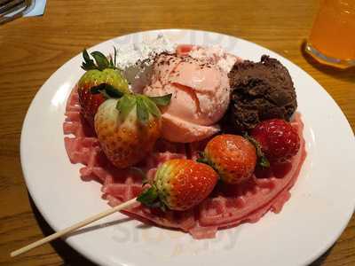 홀리차우 명동점