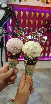 에맥앤볼리오스 - 이태원점