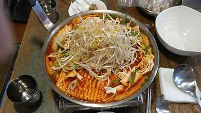 봉자네즉석떡복이