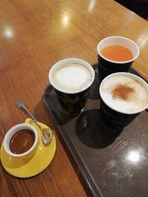 구스띠모 이태원점