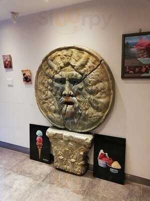 구스띠모 이태원점