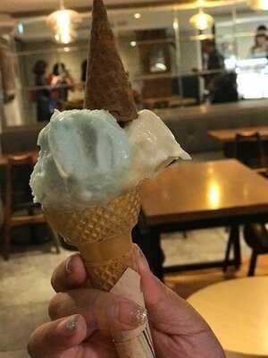 구스띠모 이태원점