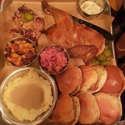 라이너스즈바베큐 해방촌점