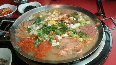 놀부부대찌개 서초점