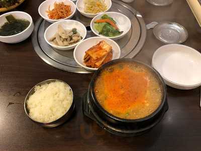 보름달 이태원본점