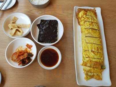 장꼬방묵은김치찌개