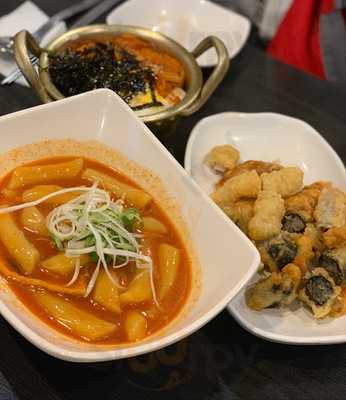 Han's Deli Myeongdong