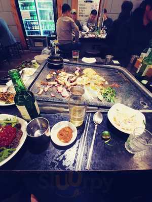 제주오겹살왕돌구이